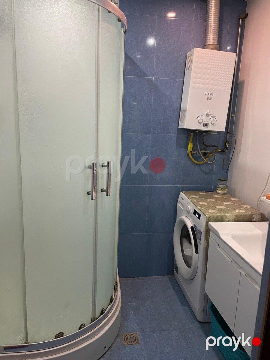 Satılır 2 otaqlı köhnə tikili 45 m² — Mənzil, Bakı (11)