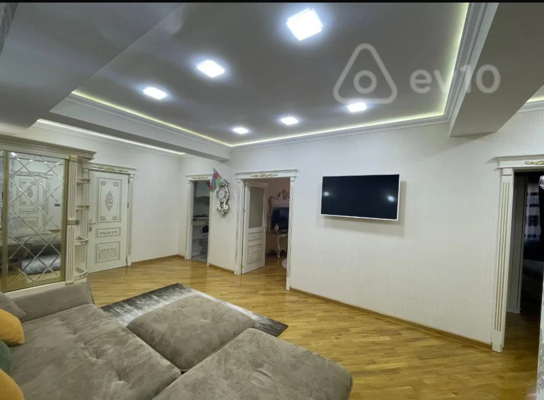 3 otaqlı mənzil, 100 m², Bakı, Aşıq Ələsgər küç., 17 c. — kirayə — Mənzil, Bakı (12)