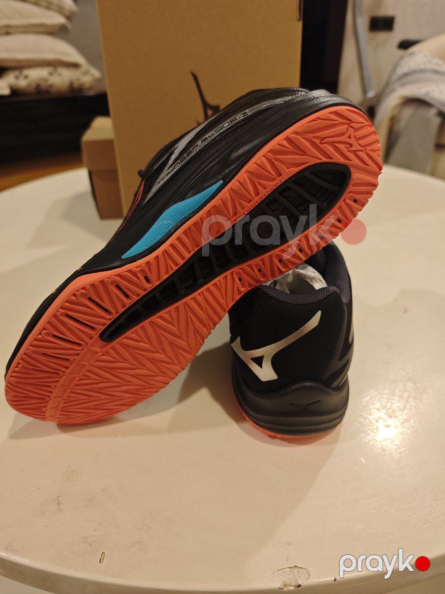 İdman ayaqqabısı Mizuno Thunder Bladez — Geyim, ayakkabı, aksesuarlar, Bakı (3)