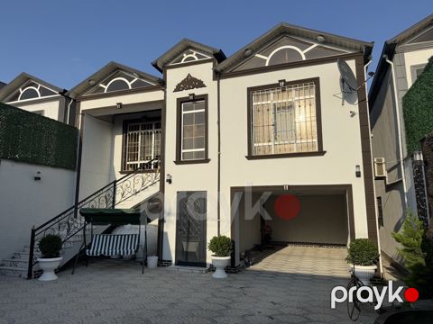 Satılır 6 otaqlı həyət evi/bağ evi 220 m² — Bakı