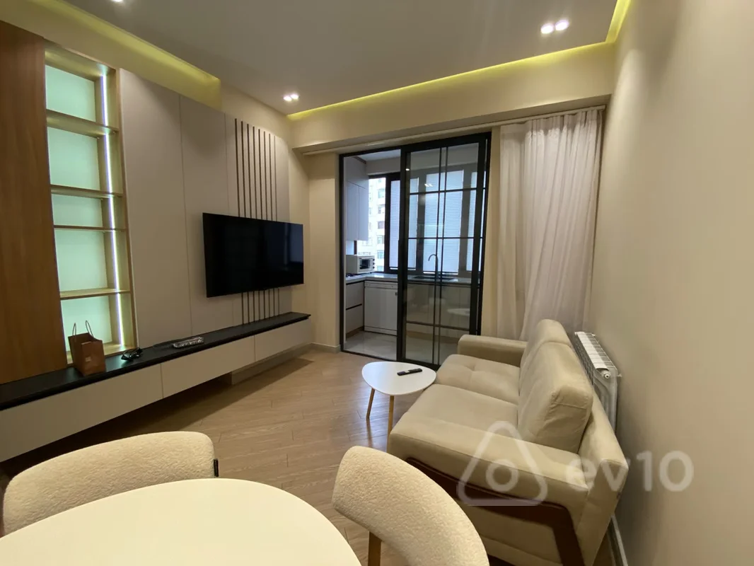 2 otaqlı mənzil, 72 m², Nəcəfqulu Rəfiyev — kirayə — Mənzil, Bakı (2)