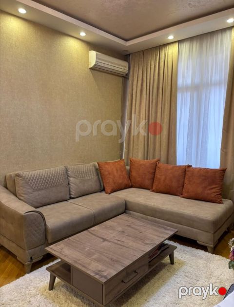 Uqlavoy divan satilir 660 azn Turkiyənin Merinos firmasi olcu — Qobu