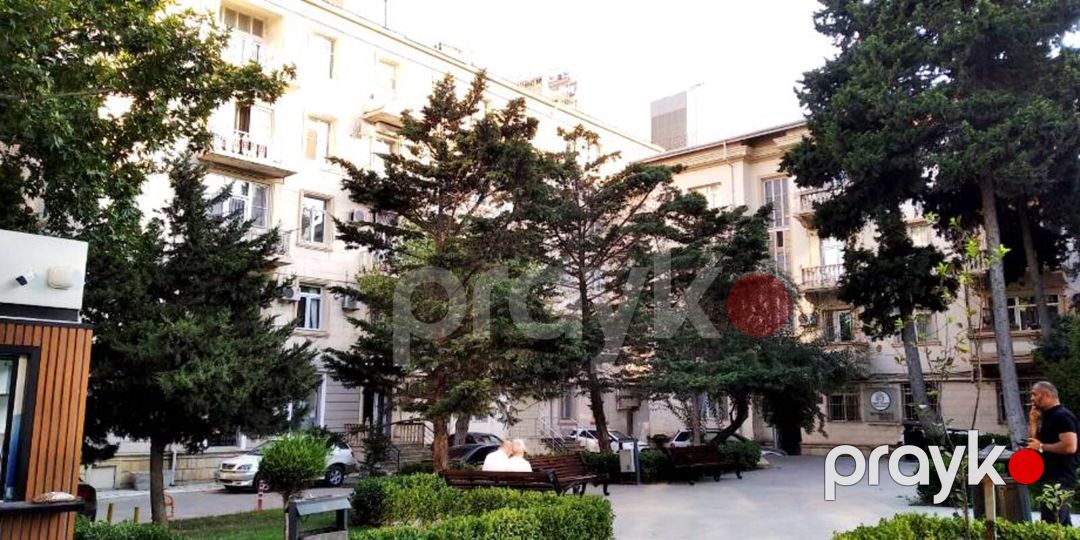 Satılır 2 otaqlı köhnə tikili 48 m² — Mənzil, Bakı (3)