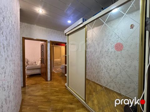 Satılır 3 otaqlı köhnə tikili 85 m² — Bakı
