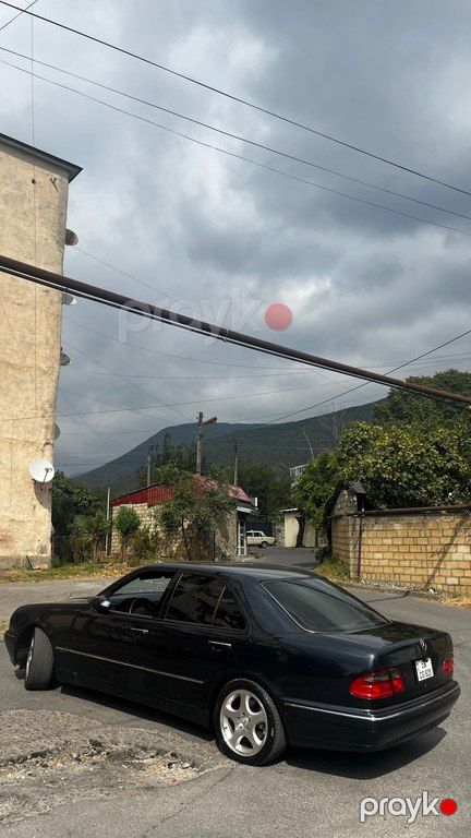Mercedes E 320 4MATIC, 3.2 L, 2000 il, 242 000 km — Avtomobillər, Şəki (8)