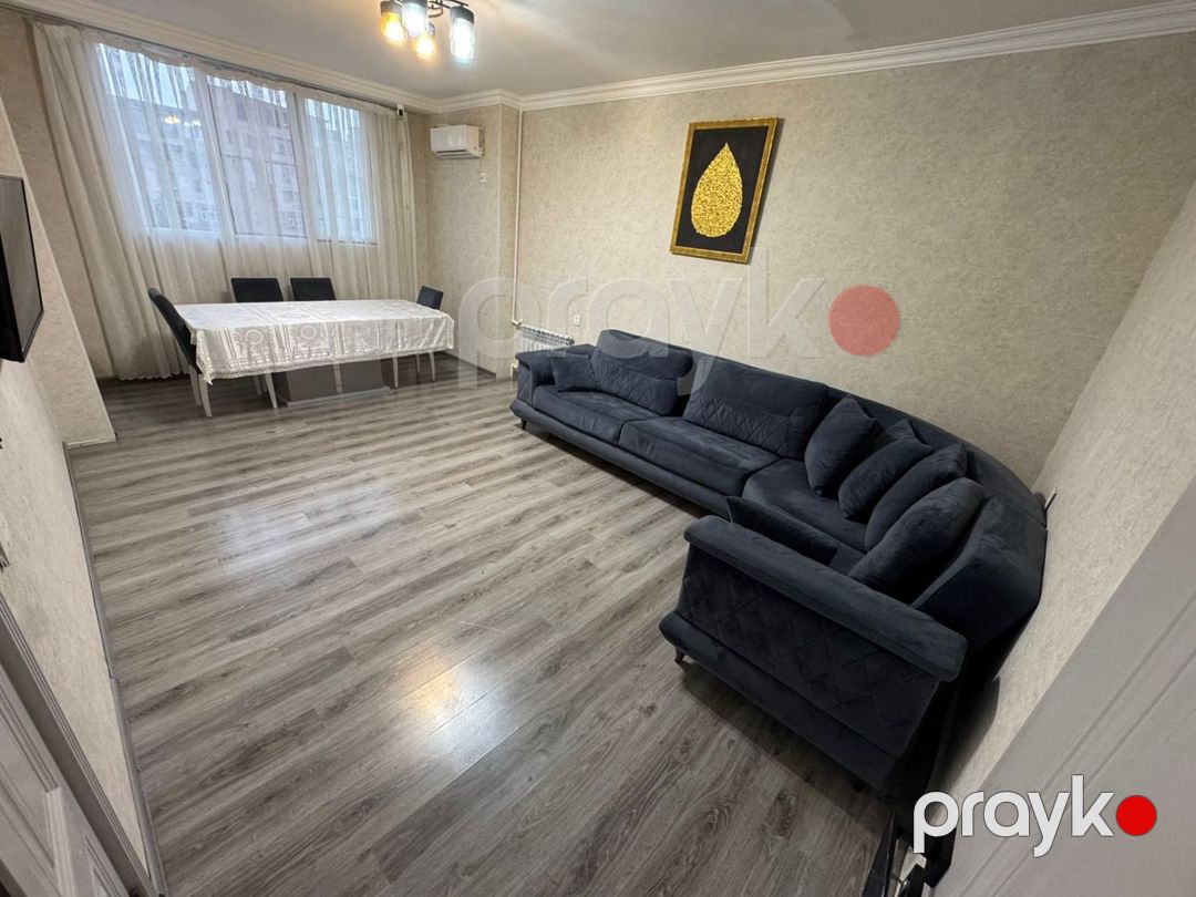 4 otaqlı mənzil, 100 m², Bakıxanov küç — Mənzil (8)