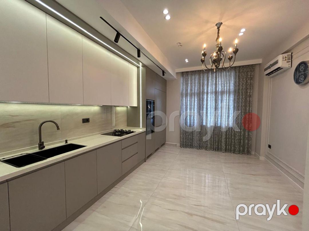 Satılır 4 otaqlı yeni tikili 175 m² — Mənzil, Bakı (4)