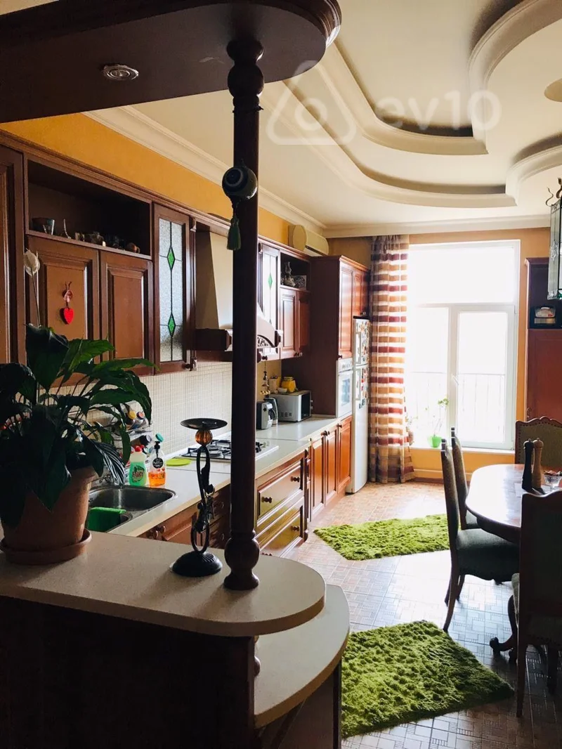 4 otaqlı mənzil, 220 m², Salatın Əsgərova — Mənzil, Bakı (5)