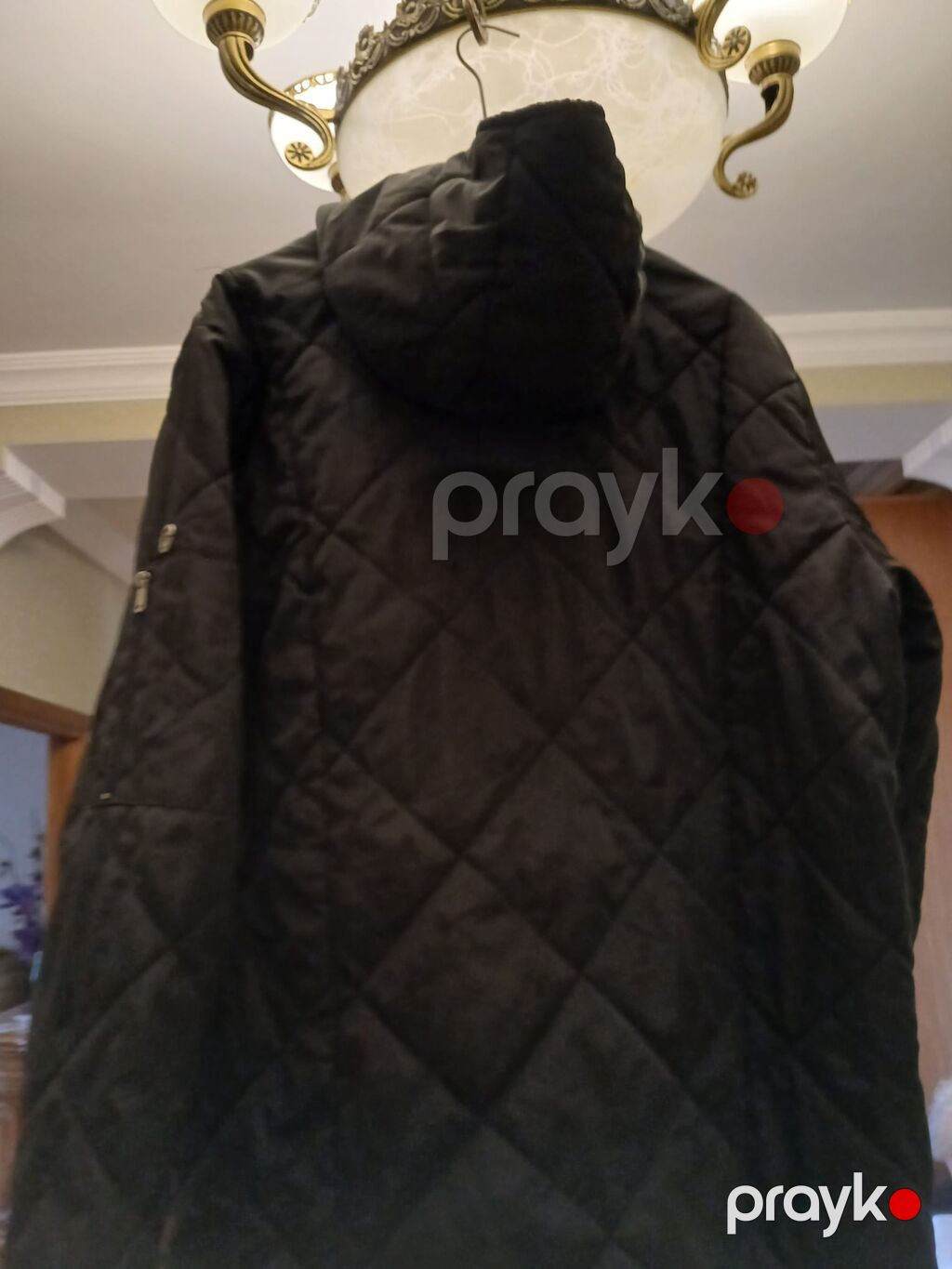 Qadın üçün qara rəngli kapüşonlu quilt (romb naxışlı) kurtka - Model — Jaketlər, Bakı (2)