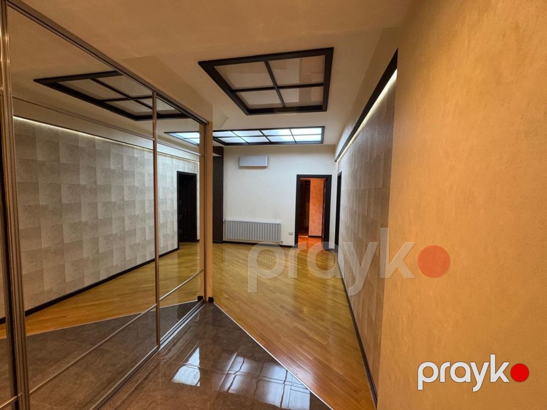İcarəyə verilir 3 otaqlı yeni tikili 275 m² — Mənzil, Bakı (8)