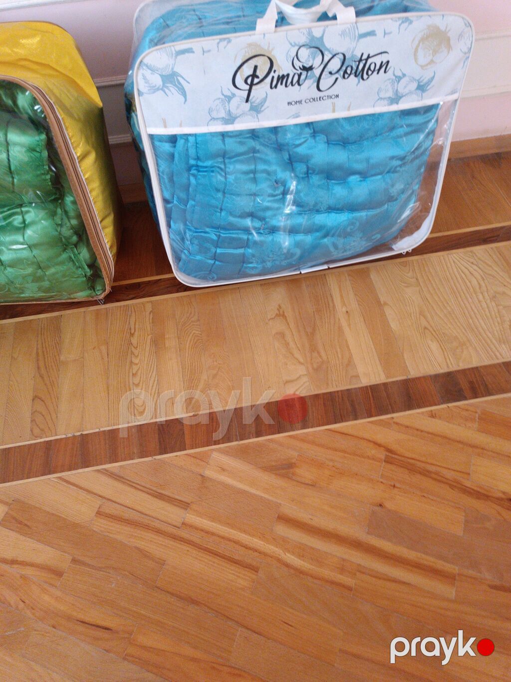Əl işı yorğanlar – 2 ədəd Məlumat: - Material: parlaq atlas parça — Yorğanlar, Masazır (5)