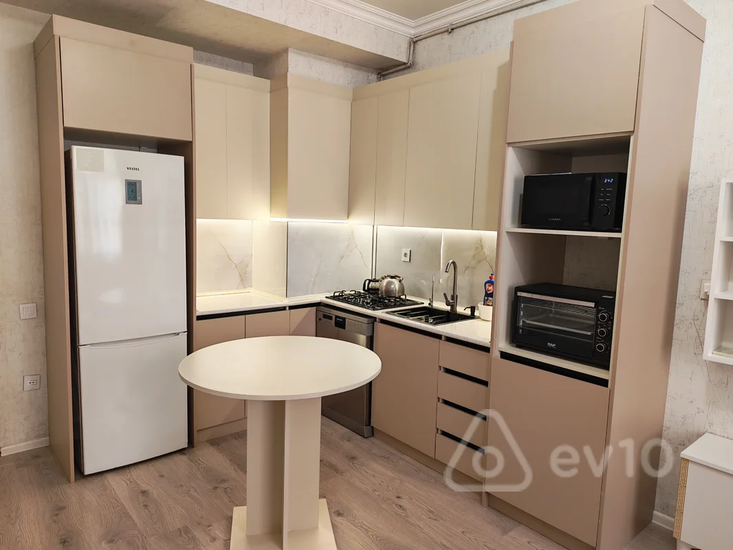 3 otaqlı mənzil, 110 m², Bulvar küçəsi Mirvari city, Sumqayıt — kirayə — Mənzil, Sumqayıt (3)