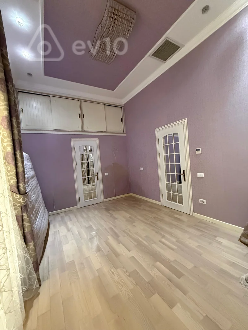 4 otaqlı mənzil, 200 m², Aşıq Alı küçəsi — Mənzil, Bakı (8)