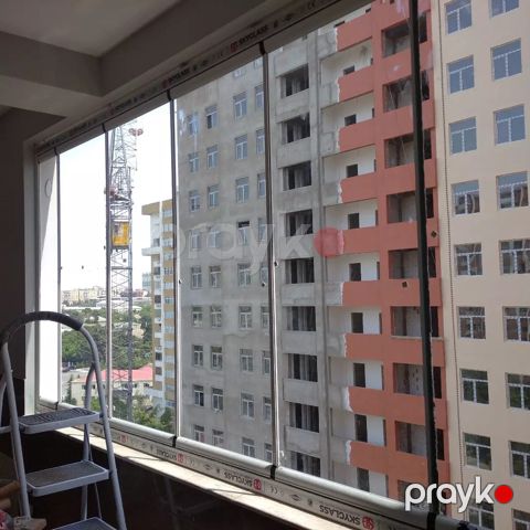 Cambalkon və şüşə arakəsmələr — Bakı