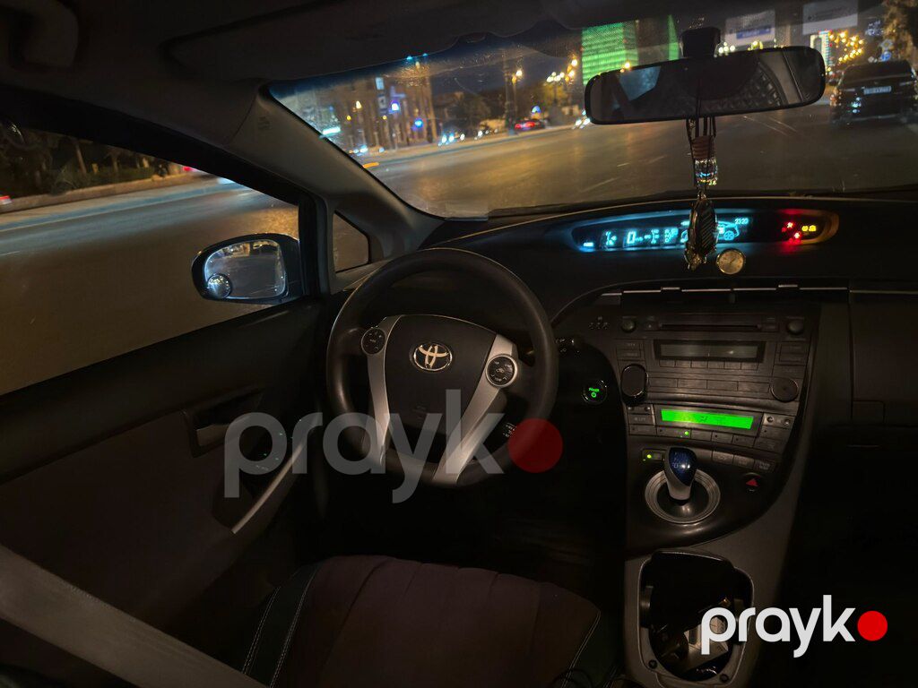 Toyota Prius, 1.8 L, 1.3 kWh, 2009 il, 305 775 km — Avtomobillər, Bakı (9)