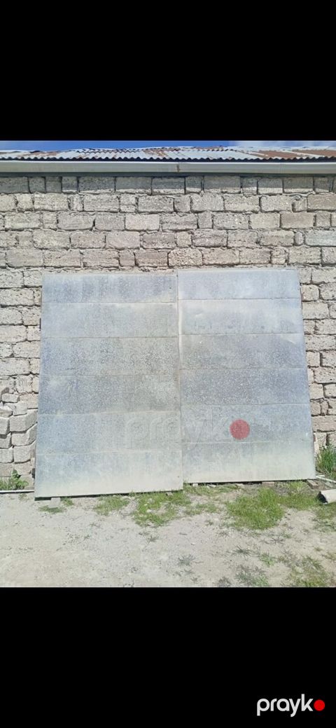 Qapı — Bakı