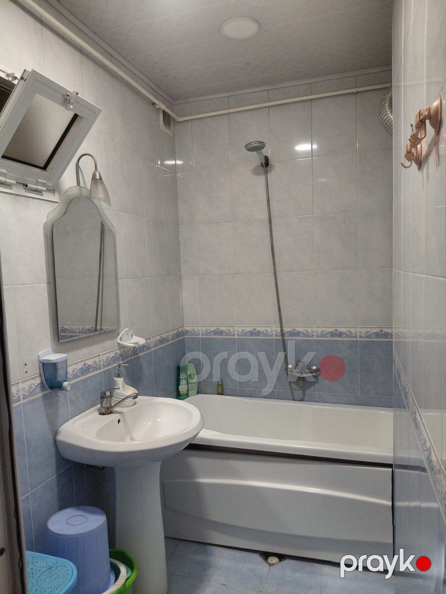 Satılır 2 otaqlı köhnə tikili 60 m² — Mənzil, Bakı (10)