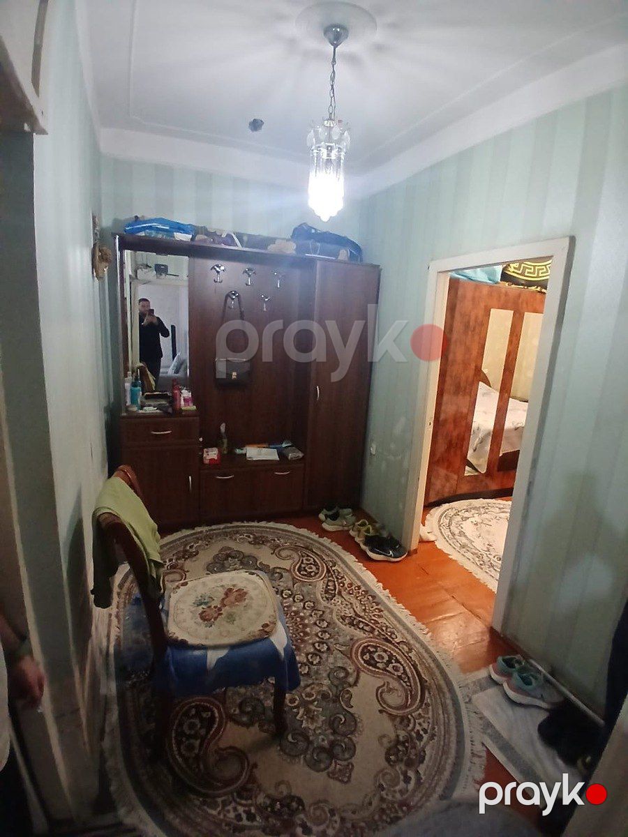Satılır 2 otaqlı köhnə tikili 56 m² — Mənzil, Bakı (8)