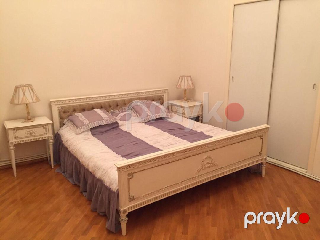 Satılır 5 otaqlı köhnə tikili 180 m² — Mənzil, Bakı (3)