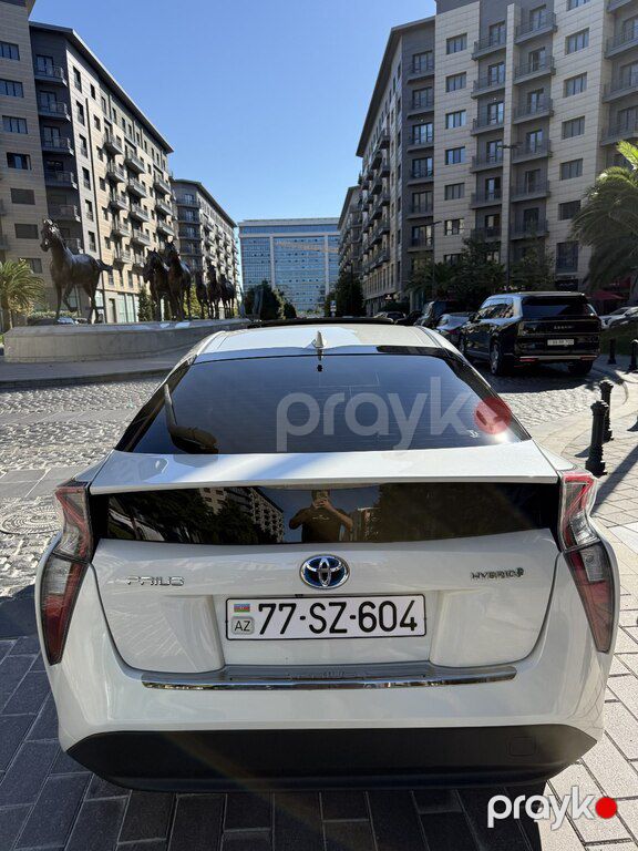 Toyota Prius, 1.8 L, 1.3 kWh, 2016 il, 200 000 km — Avtomobillər, Bakı (6)