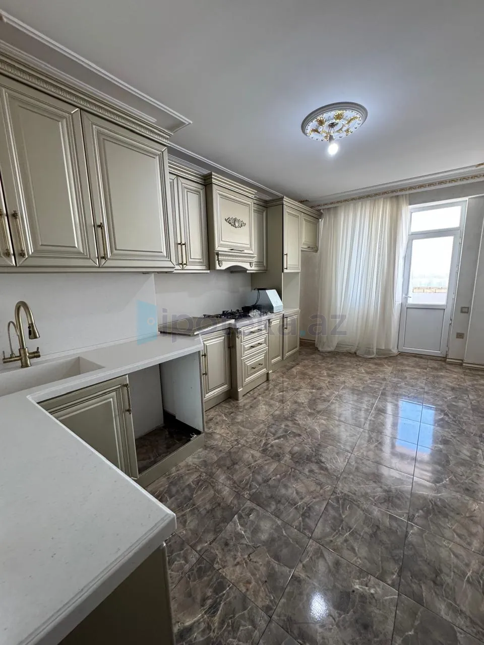 4 Otaq, Yeni tikili, Yasamal r., Yeni Yasamal q., 160.00 m² — Mənzil, Bakı (8)