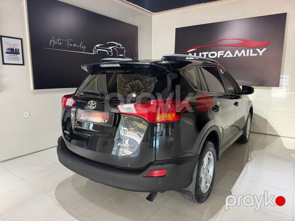 Toyota RAV4, 2.5 L, 2014 il, 269 000 km — Avtomobillər, Bakı (4)