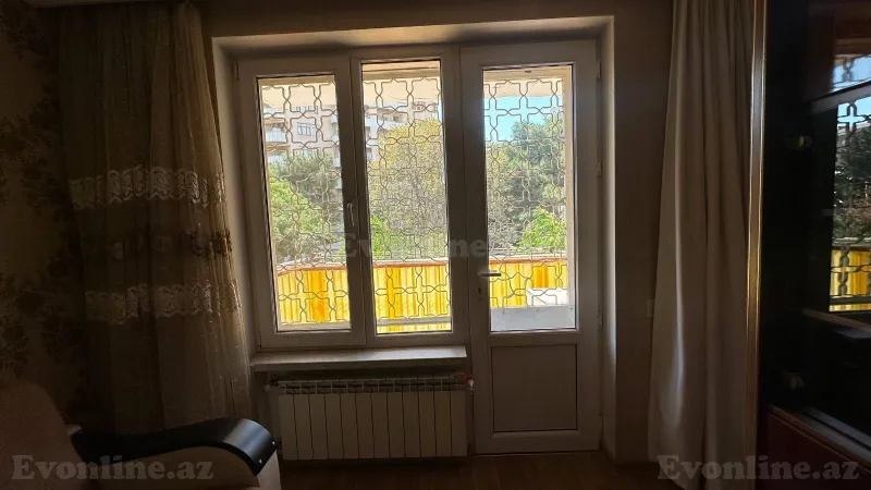 Satılır 2 otaqlı Mənzil Köhnə tikili 55 m² Bakı, Yasamal r., Elmlər Akademiyası m — Mənzil, Bakı (7)