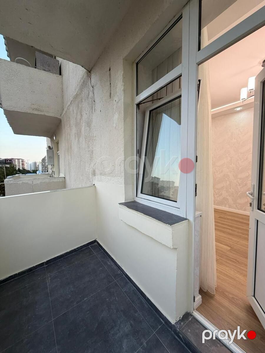 Satılır 2 otaqlı köhnə tikili 65 m² — Mənzil, Bakı (7)