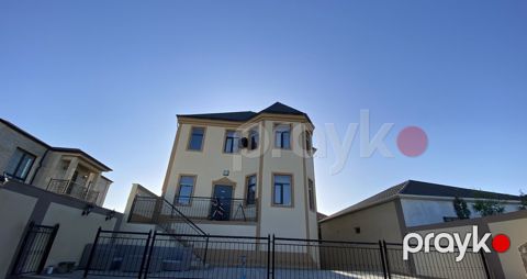 Satılır 5 otaqlı həyət evi/bağ evi 215 m² — Bakı
