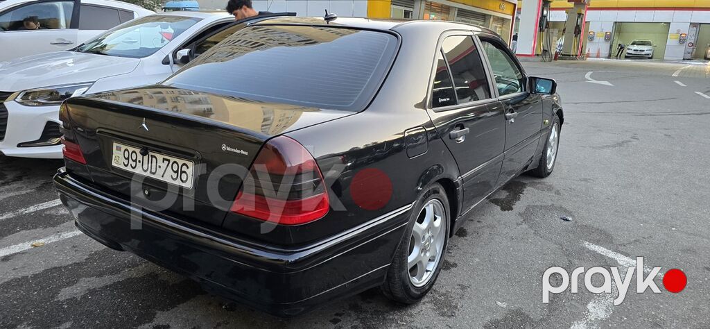 Mercedes-Benz C-Class 4 qapılı sedan, qara rəng il 1998 2,8 motor — Avtomobillər, Bakı (4)