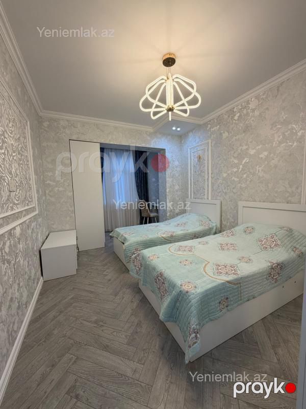 Satılır 5 otaqlı Bina evi menzil (Köhnə tikili), 130 m², Binəqədi rayonu — Mənzil, Bakı (7)