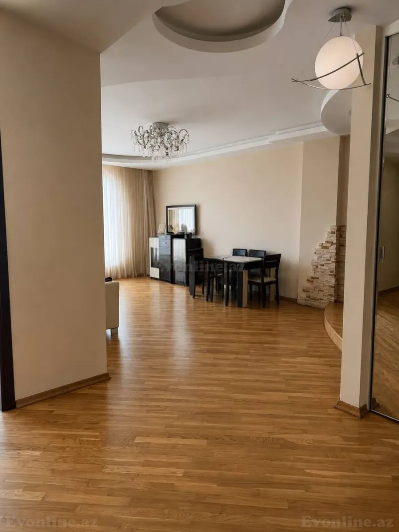 Satılır 3 otaqlı Mənzil Yeni tikili 148 m² Bakı, Xətai r., Həzi Aslanov m., Həzi Aslanov — Mənzil, Bakı (3)