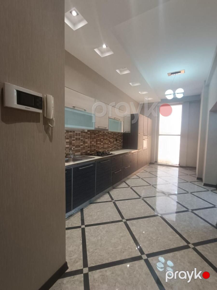 Satılır 4 otaqlı yeni tikili 170 m² — Mənzil, Bakı (10)