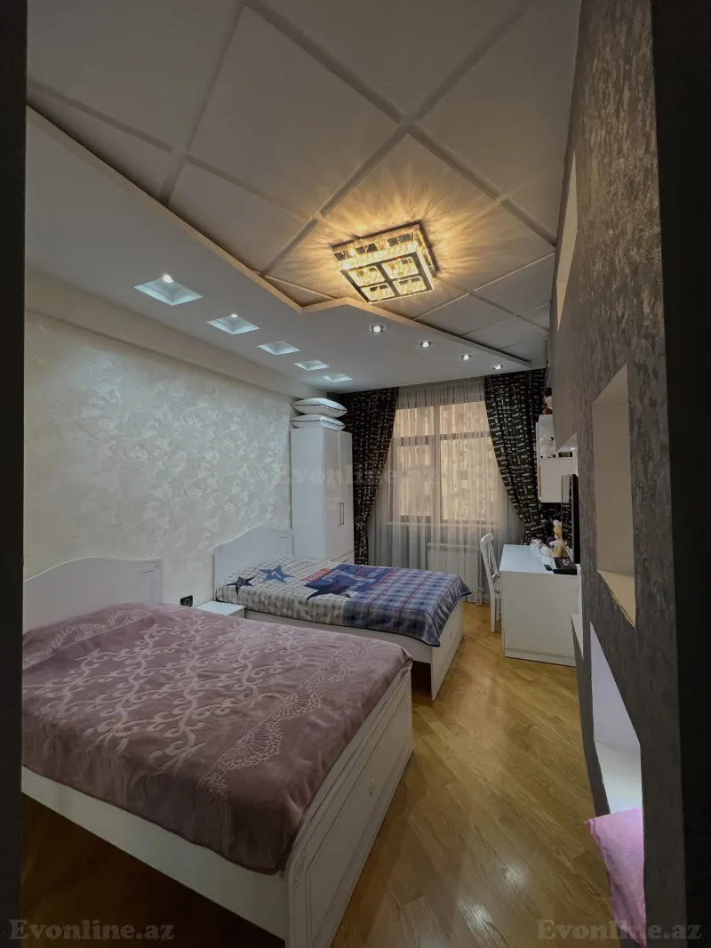 Satılır 3 otaqlı Mənzil Yeni tikili 136 m² Bakı, Nizami r., Neftçilər m — Mənzil, Bakı (4)