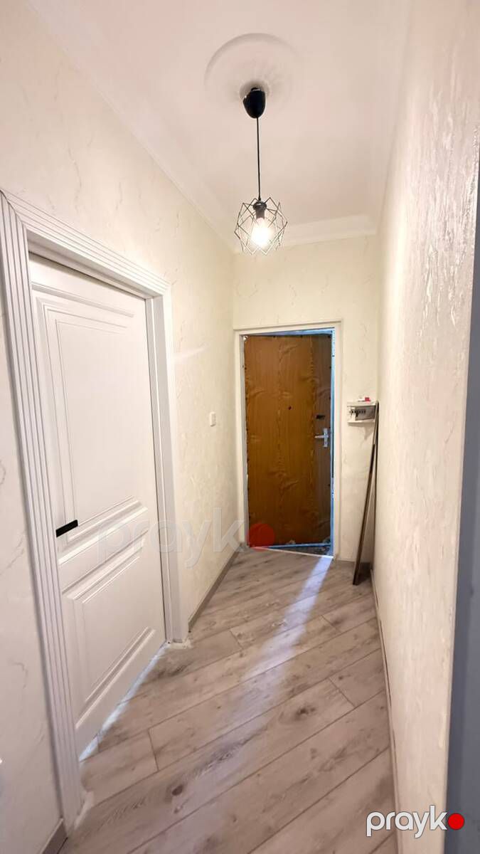 Satılır 2 otaqlı köhnə tikili 45 m² — Mənzil, Bakı (7)