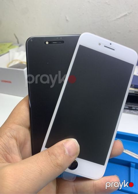 "Apple iPhone 7" ekranı — Bakı