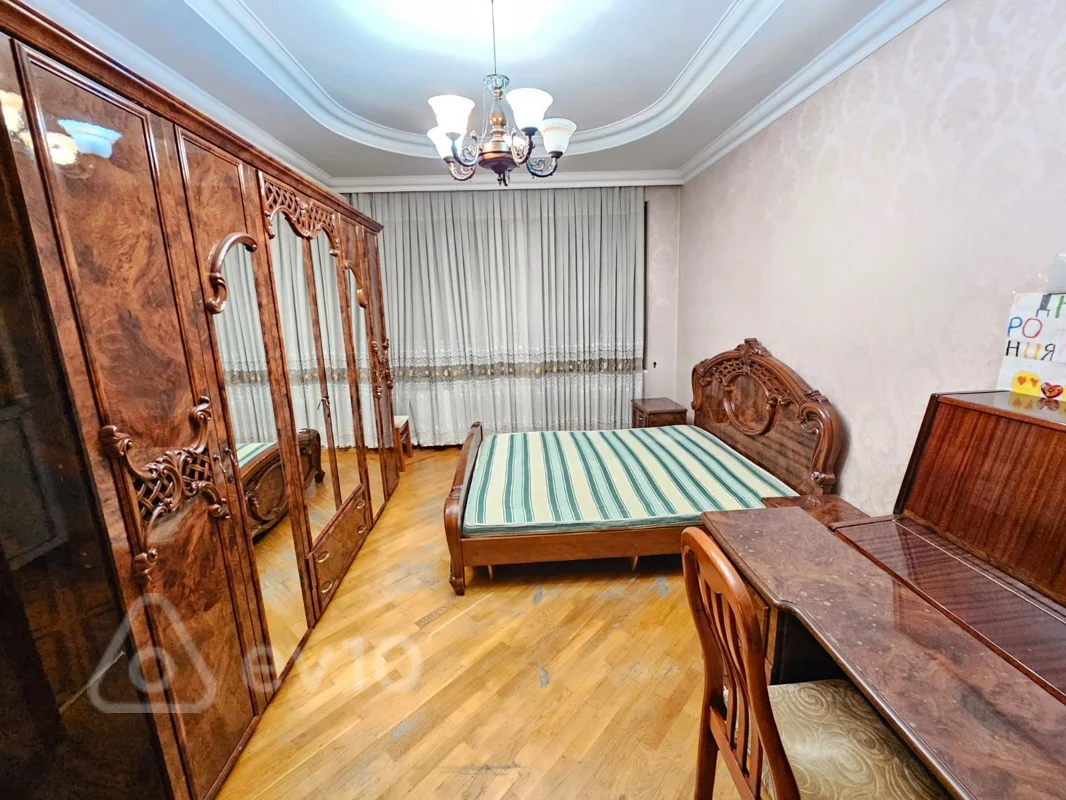 3 otaqlı mənzil, 100 m², Yasamal rayonu,Elmer mt/s-na,BDU-ya və ATU-ya yaxın 2 otaqlı super təmirli ev kirayə verilir — kirayə — Mənzil, Bakı (6)