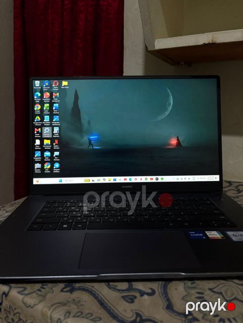Çanta üstündə hədiyyə verilir Huawei Matebook D15 Processor: Intel — Bakı