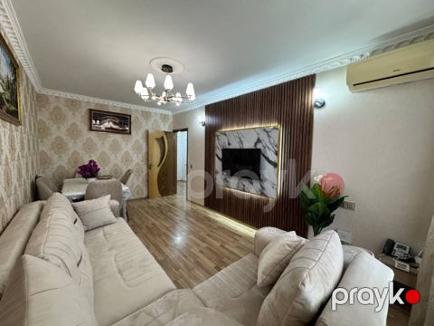 Satılır 2 otaqlı köhnə tikili 60 m² — Bakı