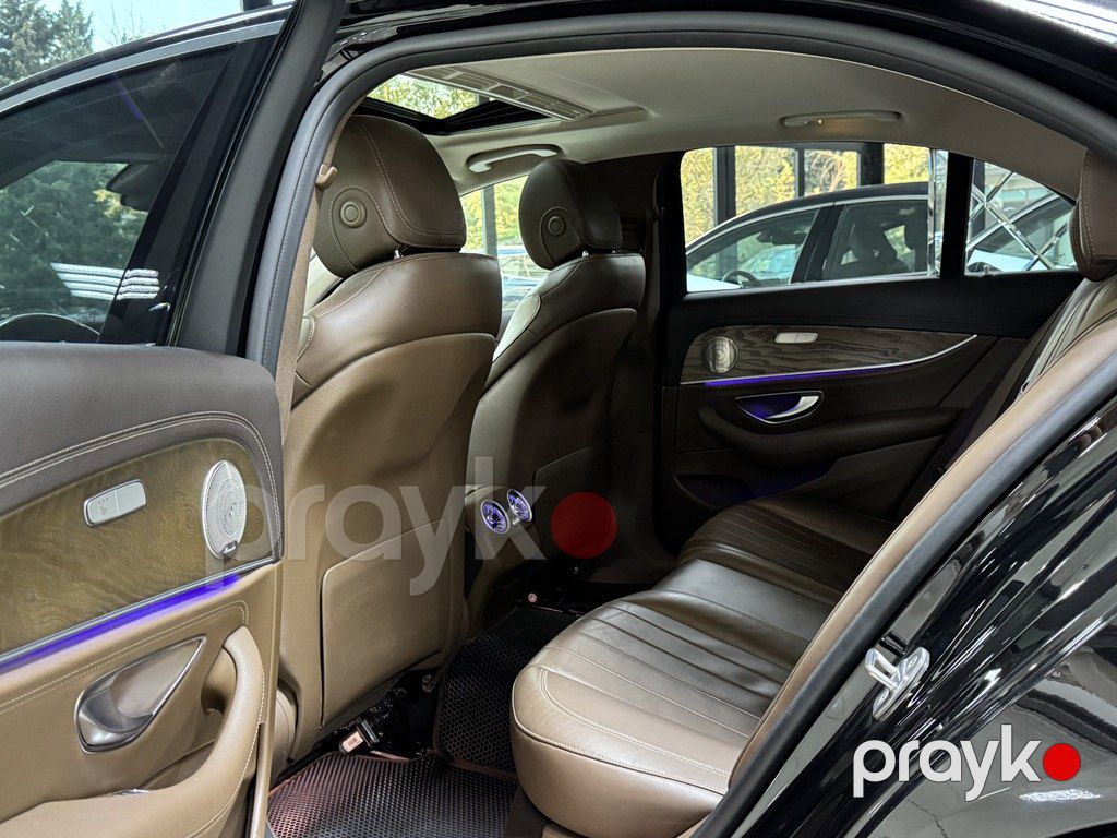 Mercedes E 220 d, 2.0 L, 2017 il, 300 000 km — Avtomobillər, Bakı (12)