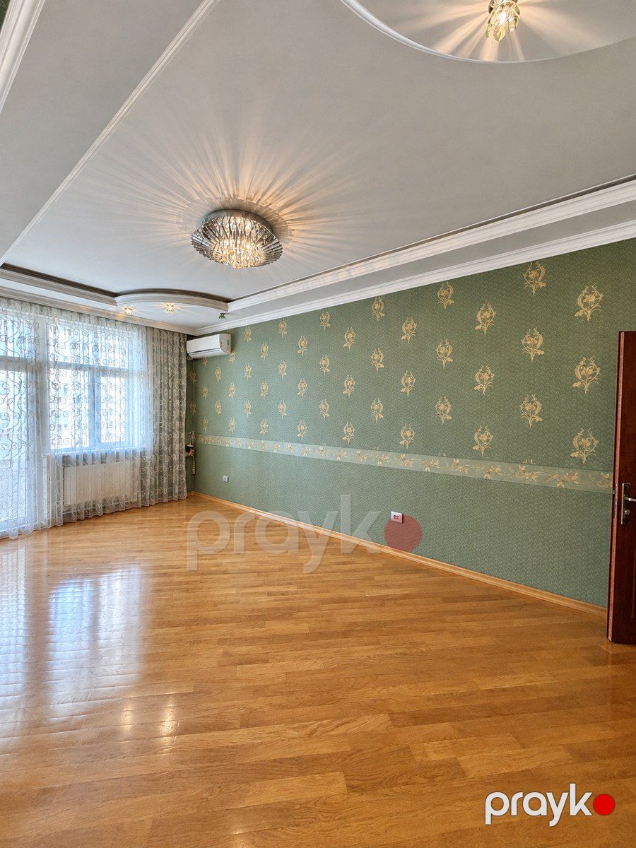 Satılır 4 otaqlı yeni tikili 212 m² — Mənzil, Bakı (5)