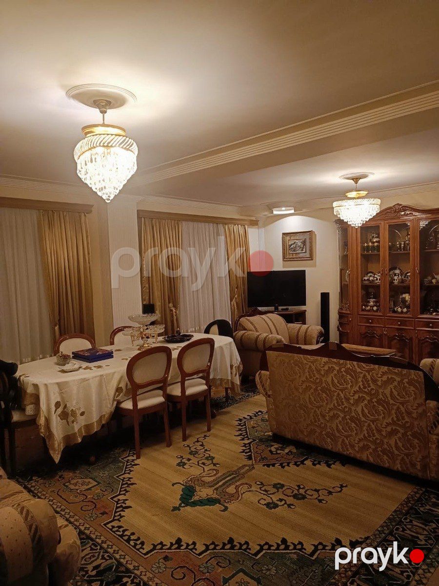 Satılır 5 otaqlı köhnə tikili 143 m² — Mənzil, Bakı (10)