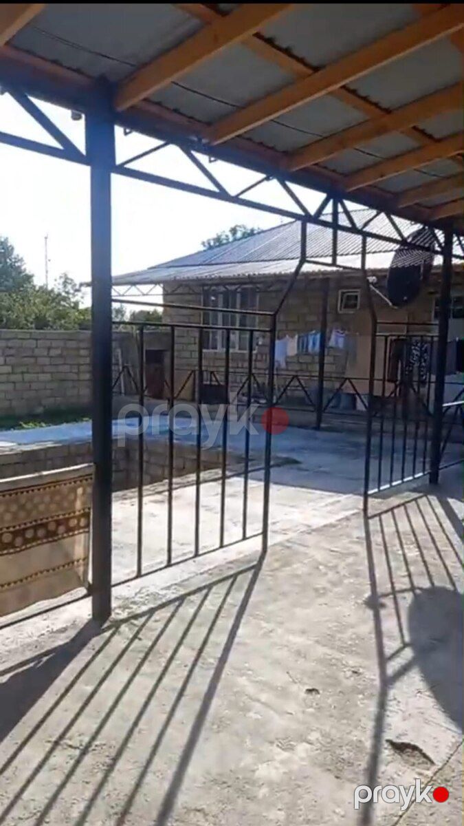 Bağ evi, Bum qəs — Ev, villa, Qəbələ (2)