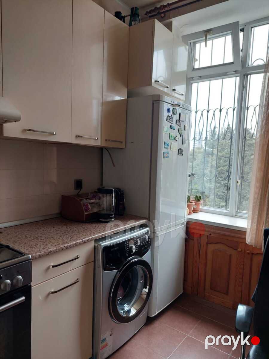 Satılır 2 otaqlı köhnə tikili 65 m² — Mənzil, Bakı (5)