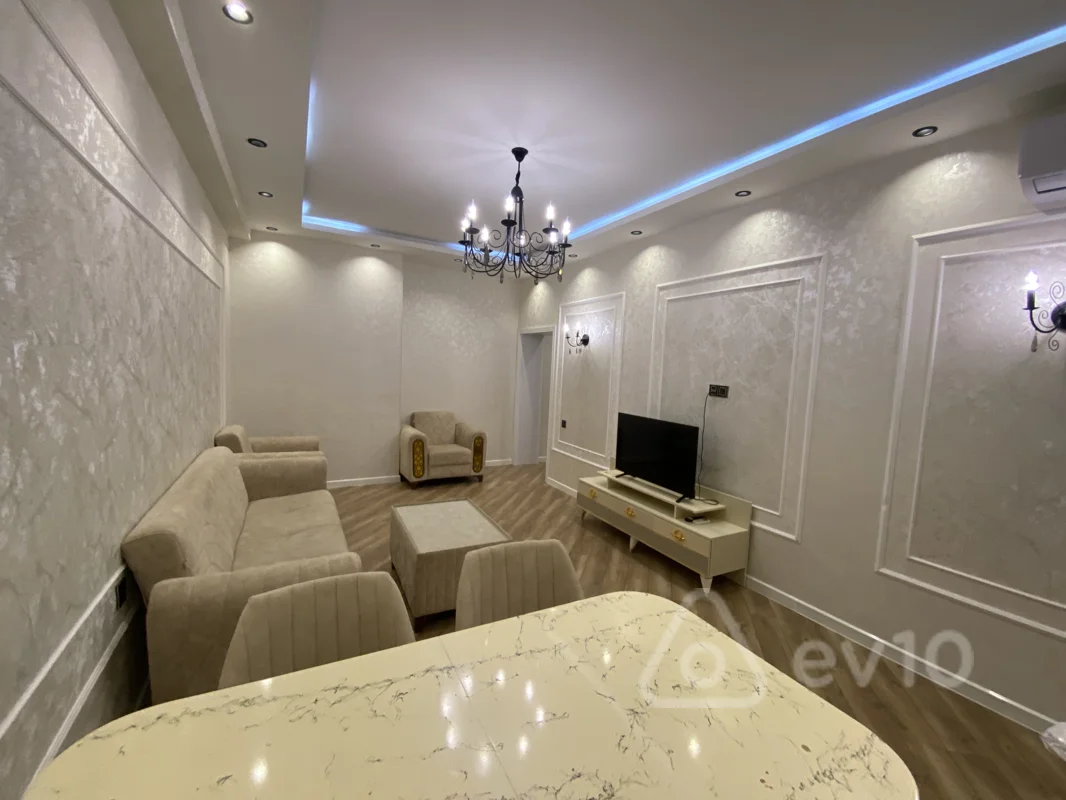 2 otaqlı mənzil, 75 m², Möhün Sənani kücəsi — kirayə — Bakı