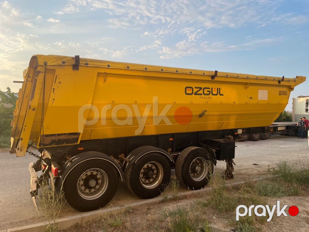 Özgül özüboşaldan — Yük avtomobilləri və qoşqular, Bakı (4)