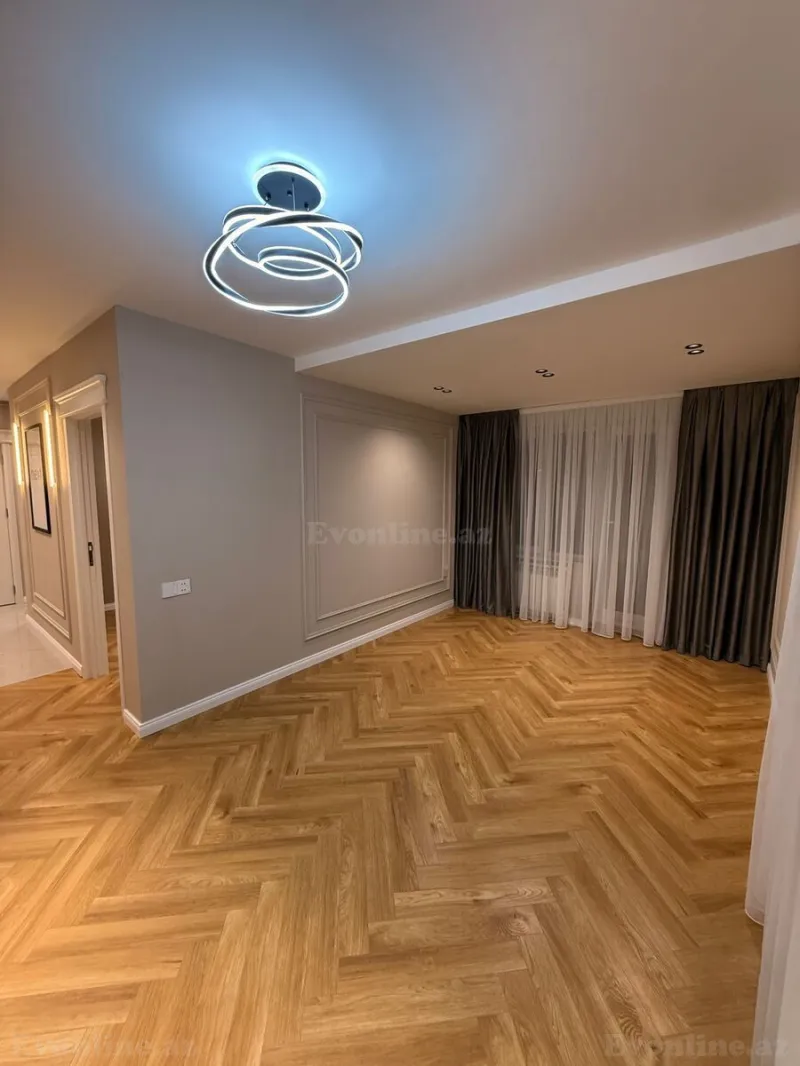 Satılır 2 otaqlı Mənzil Köhnə tikili 45 m² Bakı, Yasamal r., Elmlər Akademiyası m — Mənzil, Bakı (4)