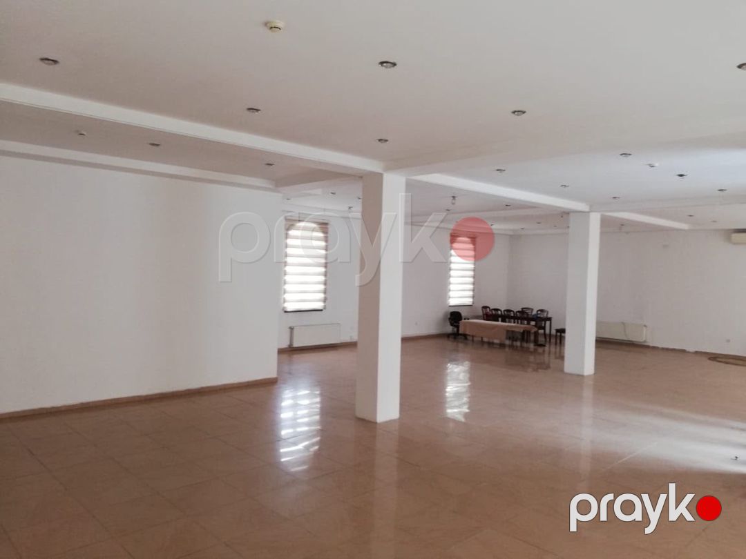 İcarəyə verilir 10 otaqlı ofis 1300 m² — Ofis, Bakı (10)