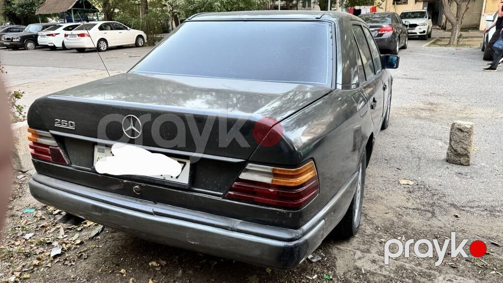 Mercedes-Benz 260: 2.6 l Sedan — Avtomobillər, Bakı (5)