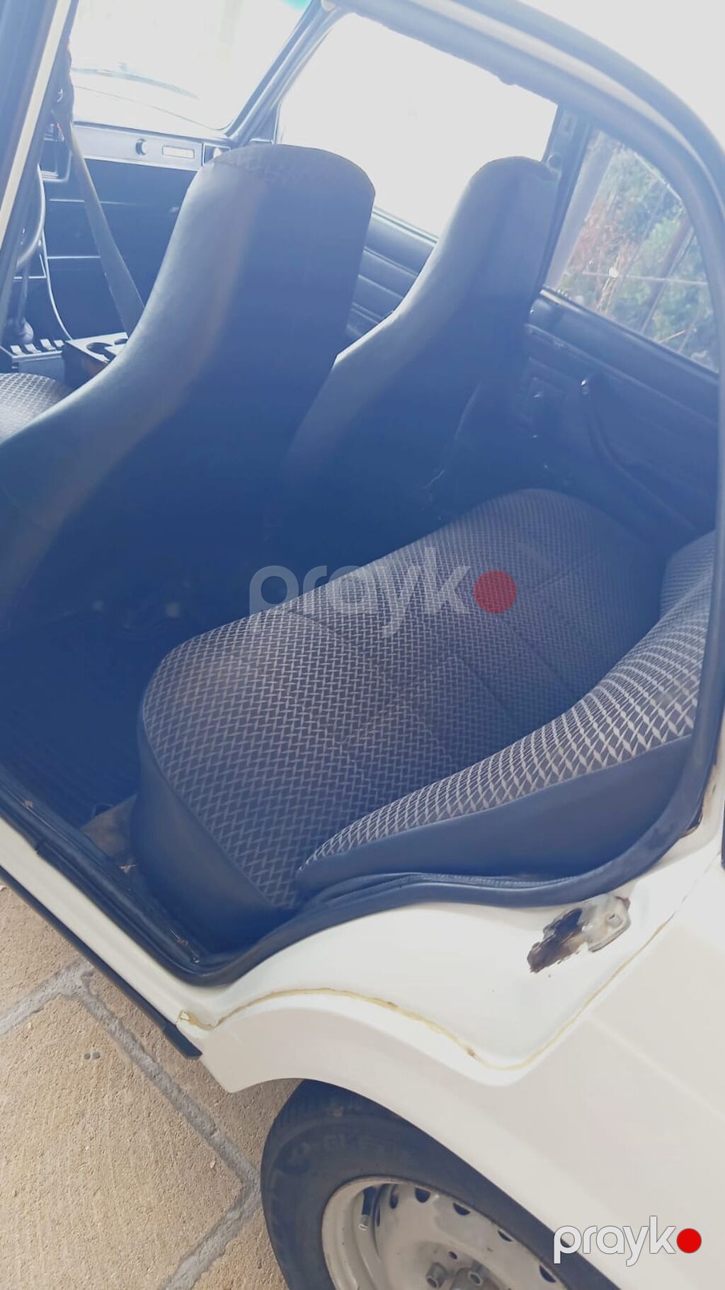 VAZ 2107 sedan - Kuzov: ağ rəng, 4 qapı, xrom detal və qara — Avtomobillər, Neftçala (4)